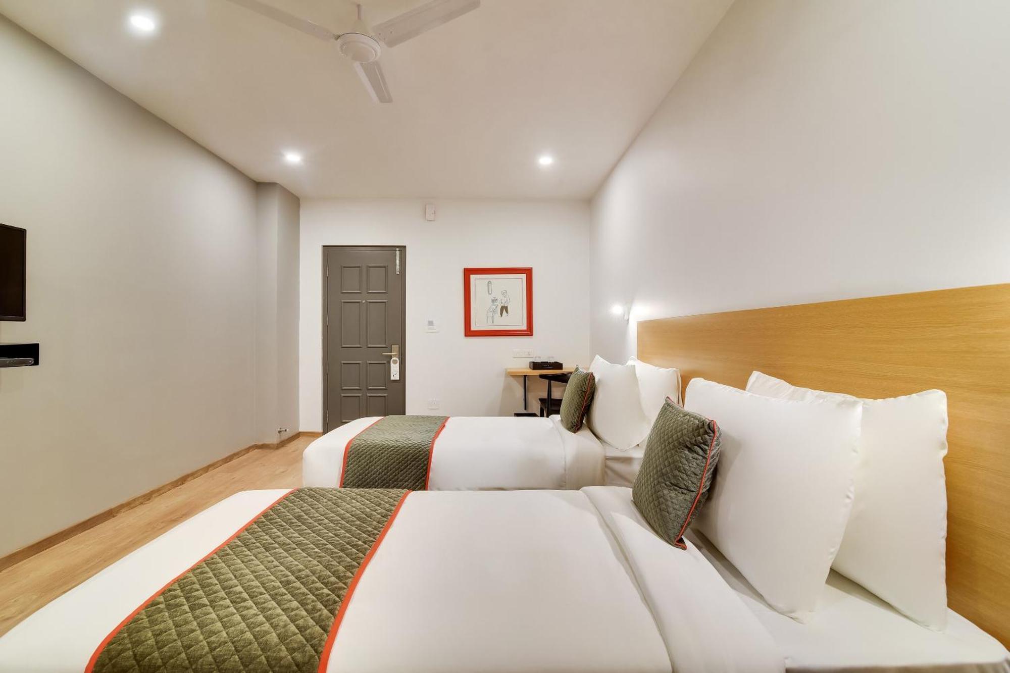 Townhouse Kovilambakkam Chennai Dış mekan fotoğraf